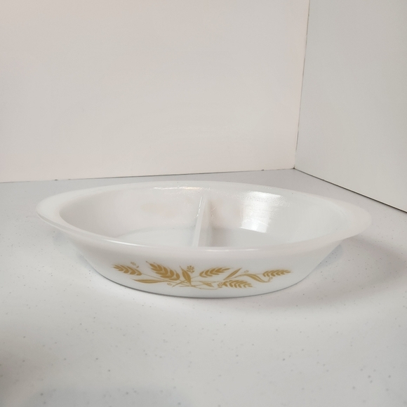 Vintage Sears Divided Baking Serving Vegetable Casserole Dish Wheat Pattern 70s - Picture 2 of 8